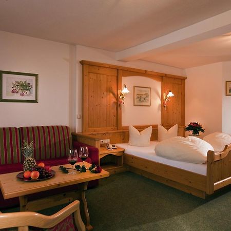 Hotel Alpenrose Пертизау Екстериор снимка